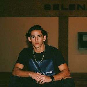 Meet your Posher, Jon